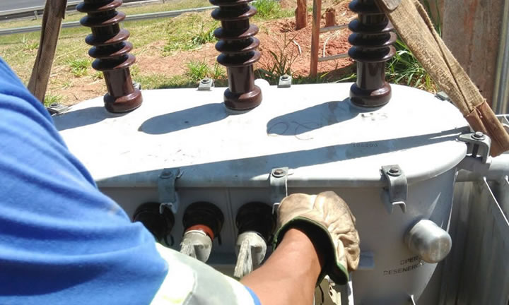 transformadores elétricos